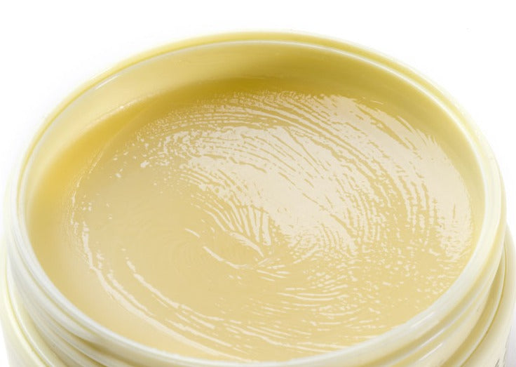 Bergamot beard balm open close up